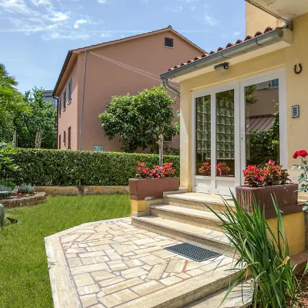 Daria-4 By Interhome