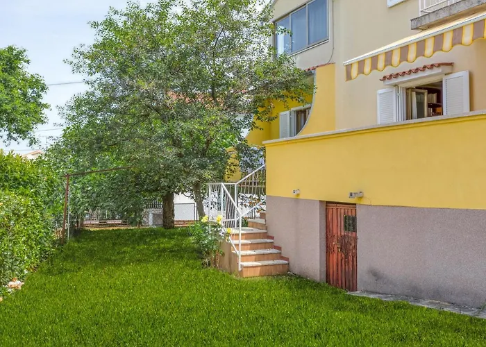 アパート Daria-4 By Interhome *