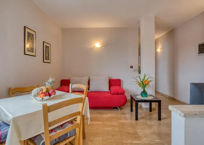 Daria-4 By Interhome * 포레치